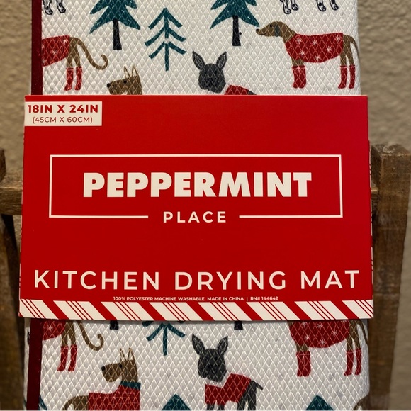 Christmas Dogs Dish Drying Mat, Dog Themed Dish Drying Mat, Christmas Decor - Picture 4 of 11